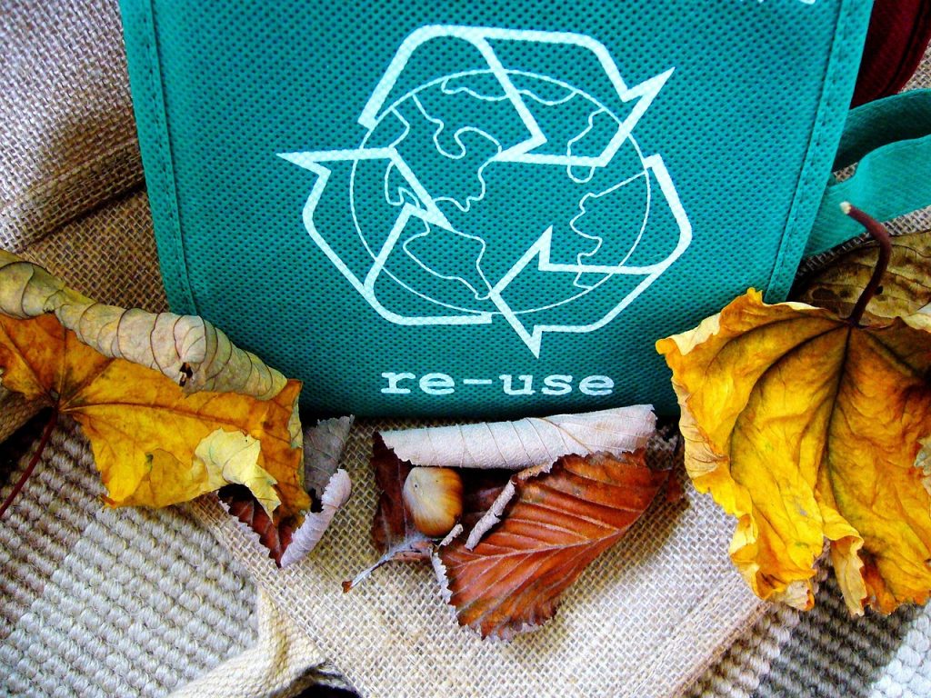 Re-use bag for recycling